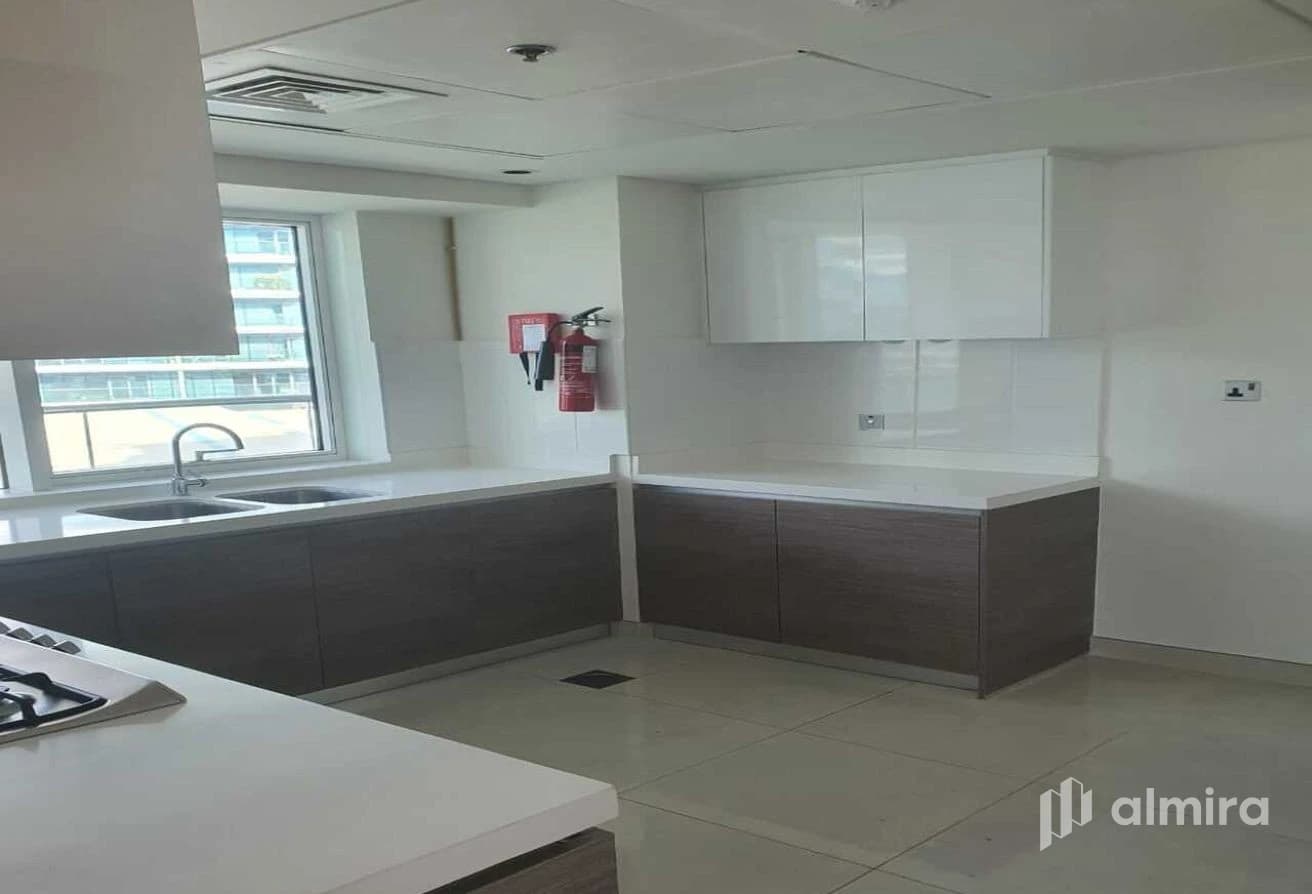 Sea View | 3BR+Maid | Corner Unit