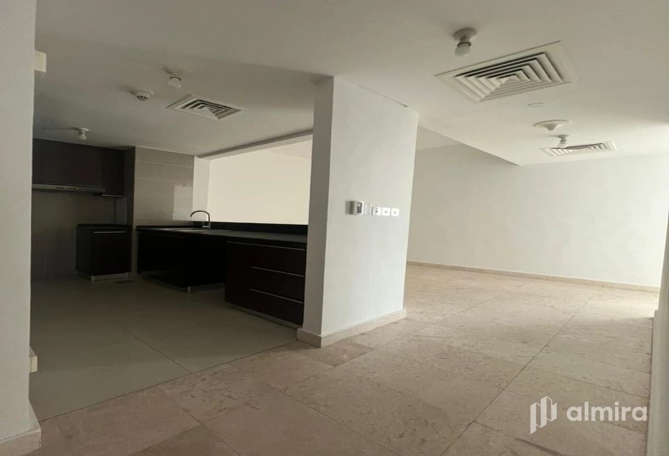 Sea View | High Floor | Ideal Investment