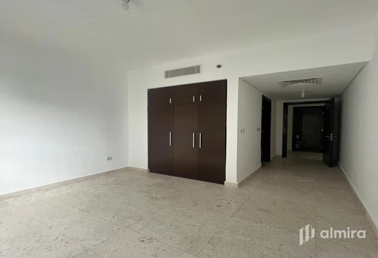 Sea View | High Floor | Ideal Investment