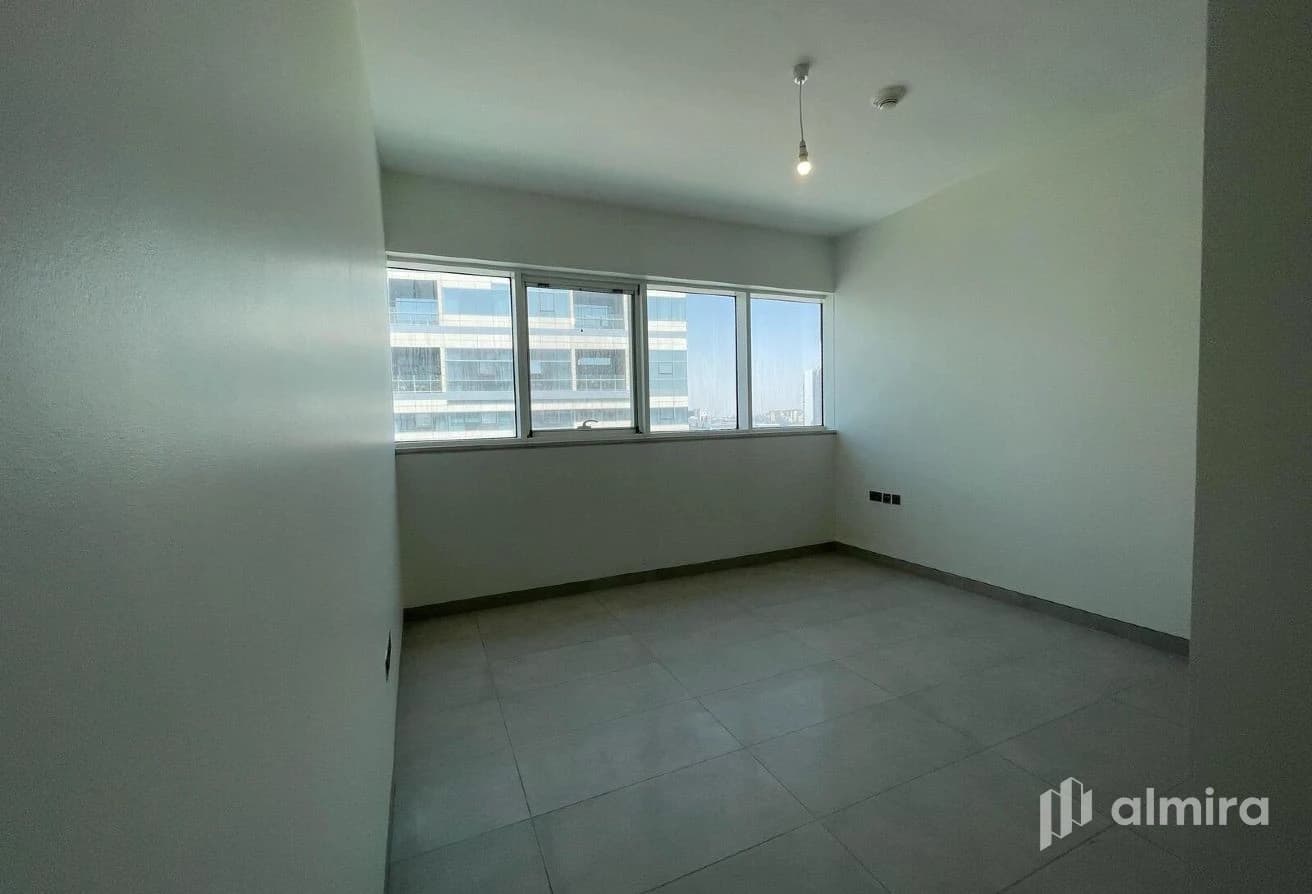 Hot Deal | Elegant 3BR+Maid | Prime Location