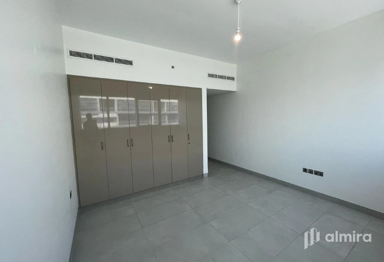Hot Deal | Elegant 3BR+Maid | Prime Location