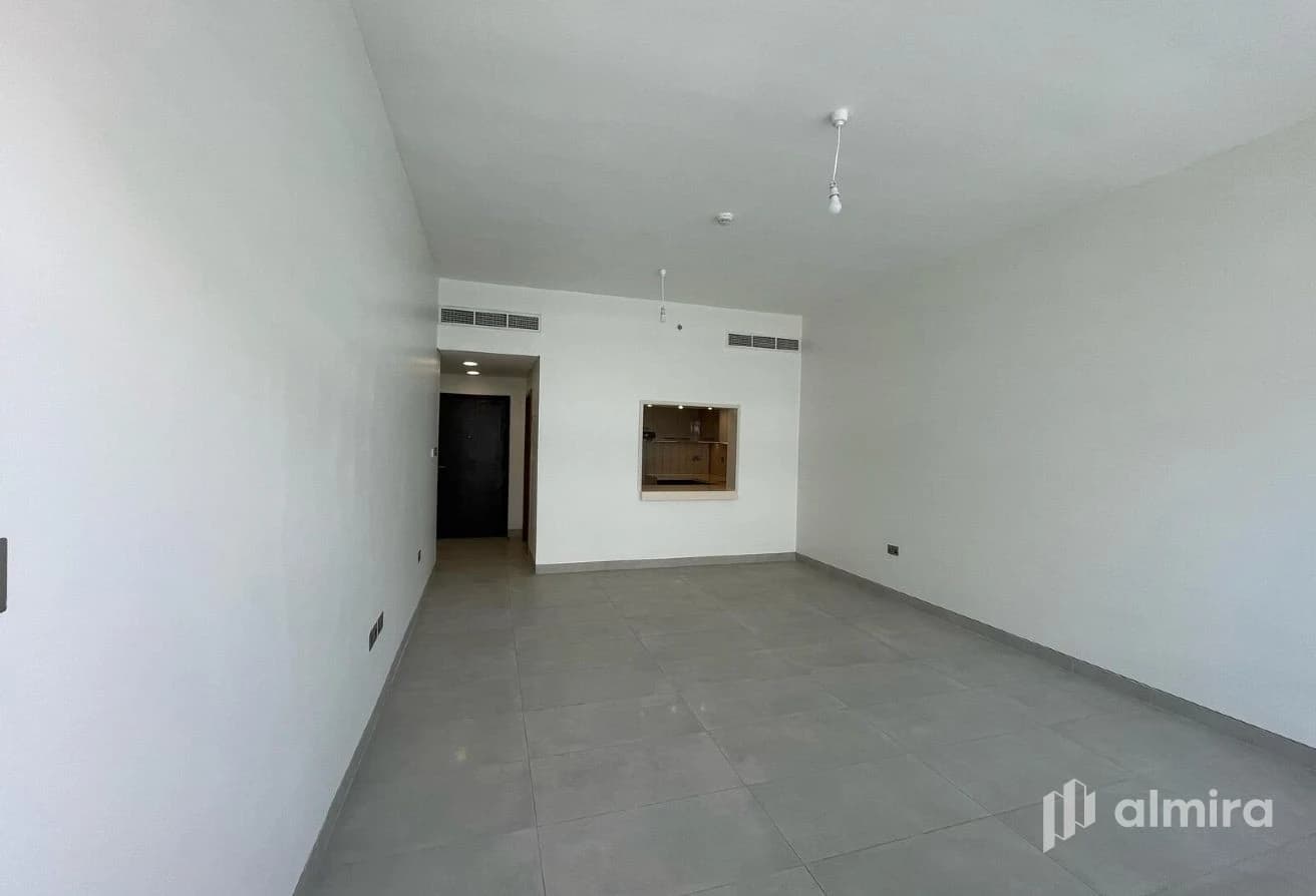 Hot Deal | Elegant 3BR+Maid | Prime Location
