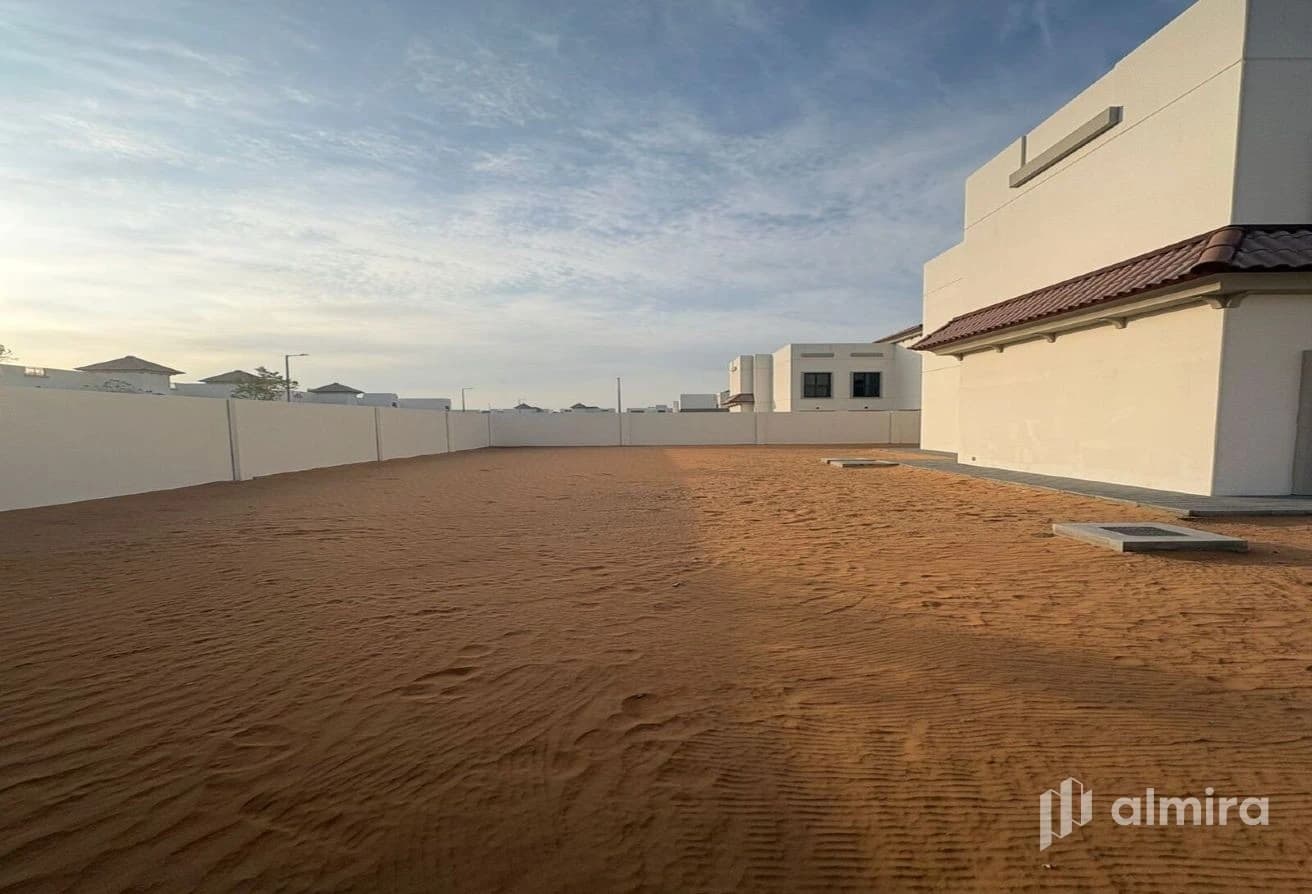 Corner | Big Plot | Double Row Mediterranean