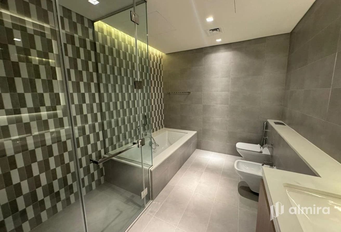 Single Row | Next to Golf Course | 4XS Type