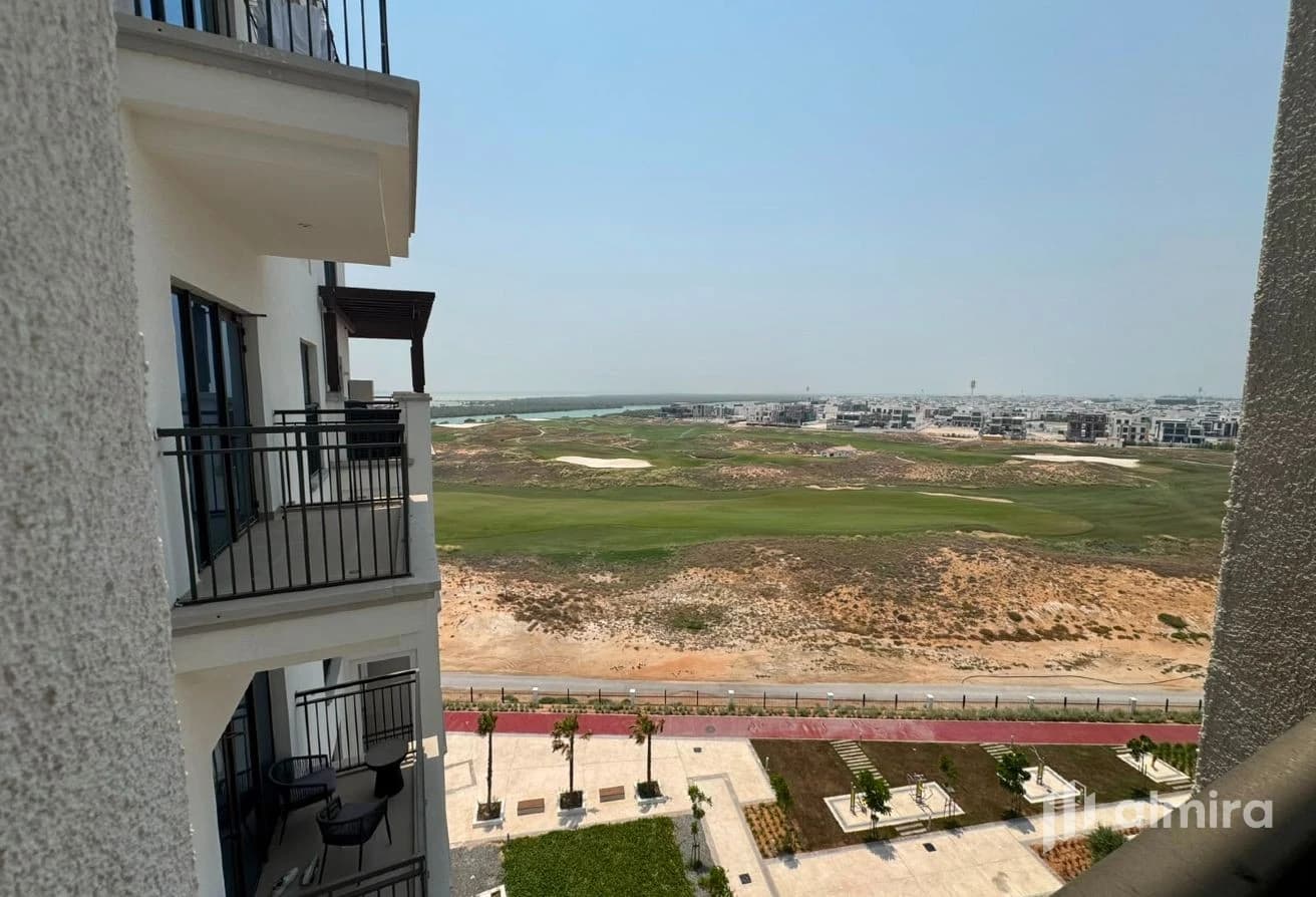 Golf View | High Floor | 2 Balconies | First User