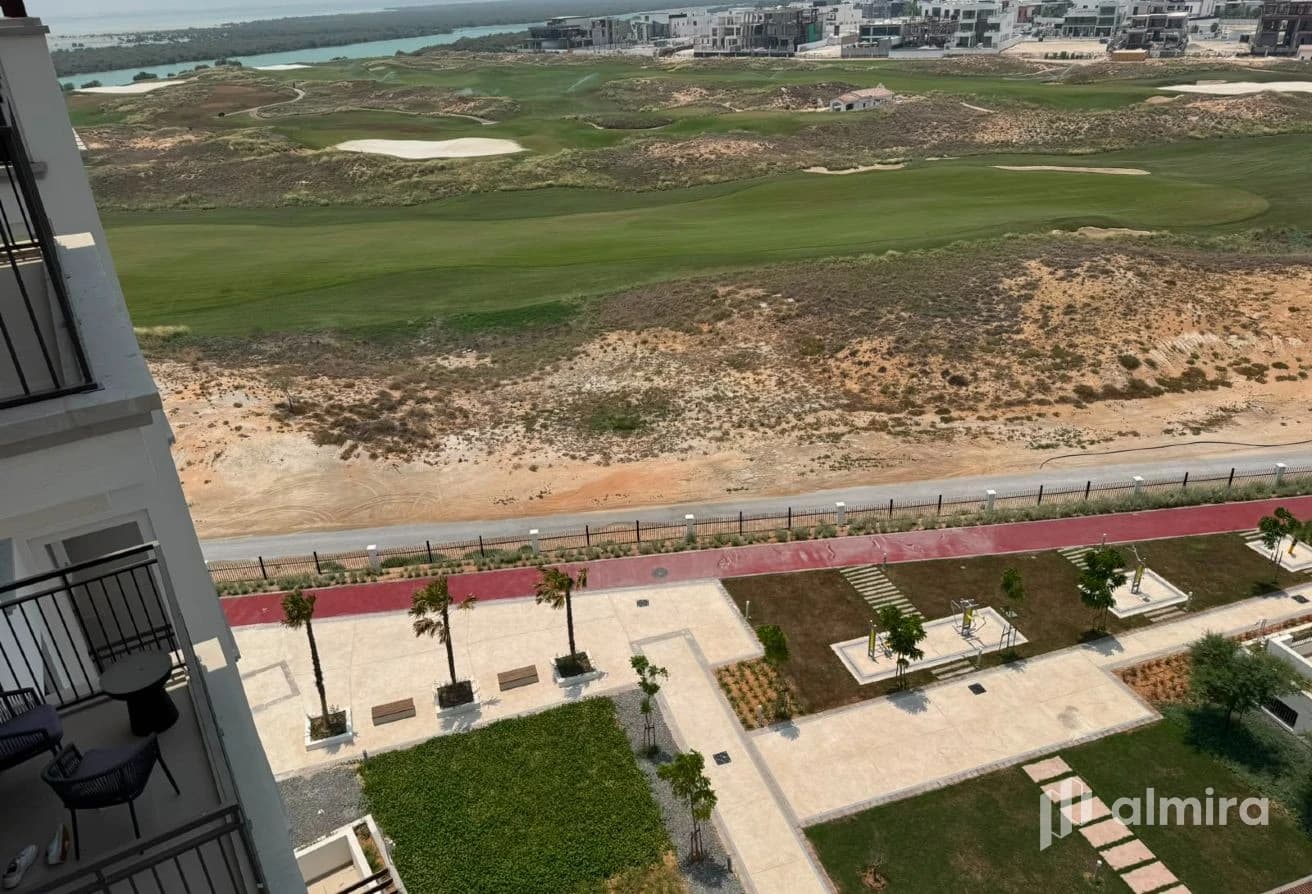 Golf View | High Floor | 2 Balconies | First User