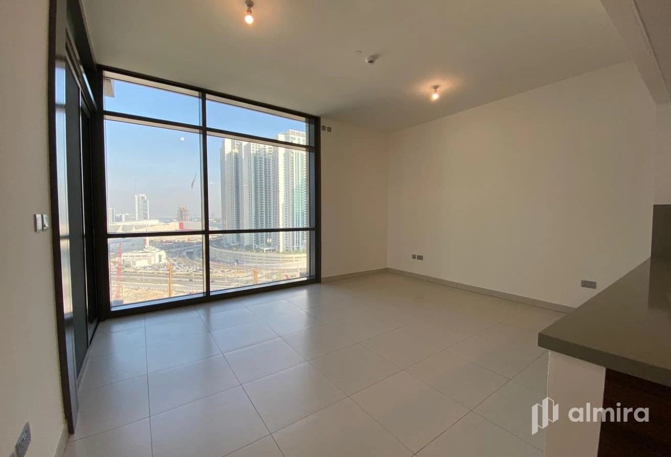 High Floor | Vacant | Prime Location