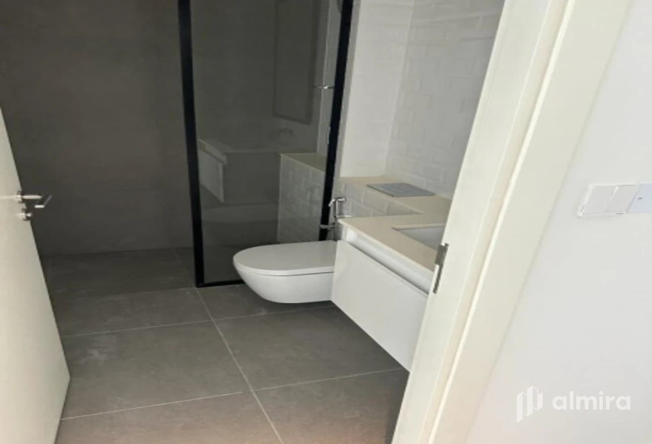 High Floor | Good Condition | Upcoming