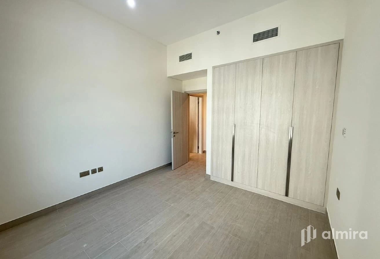Golf View | 2 Balconies | Brand New