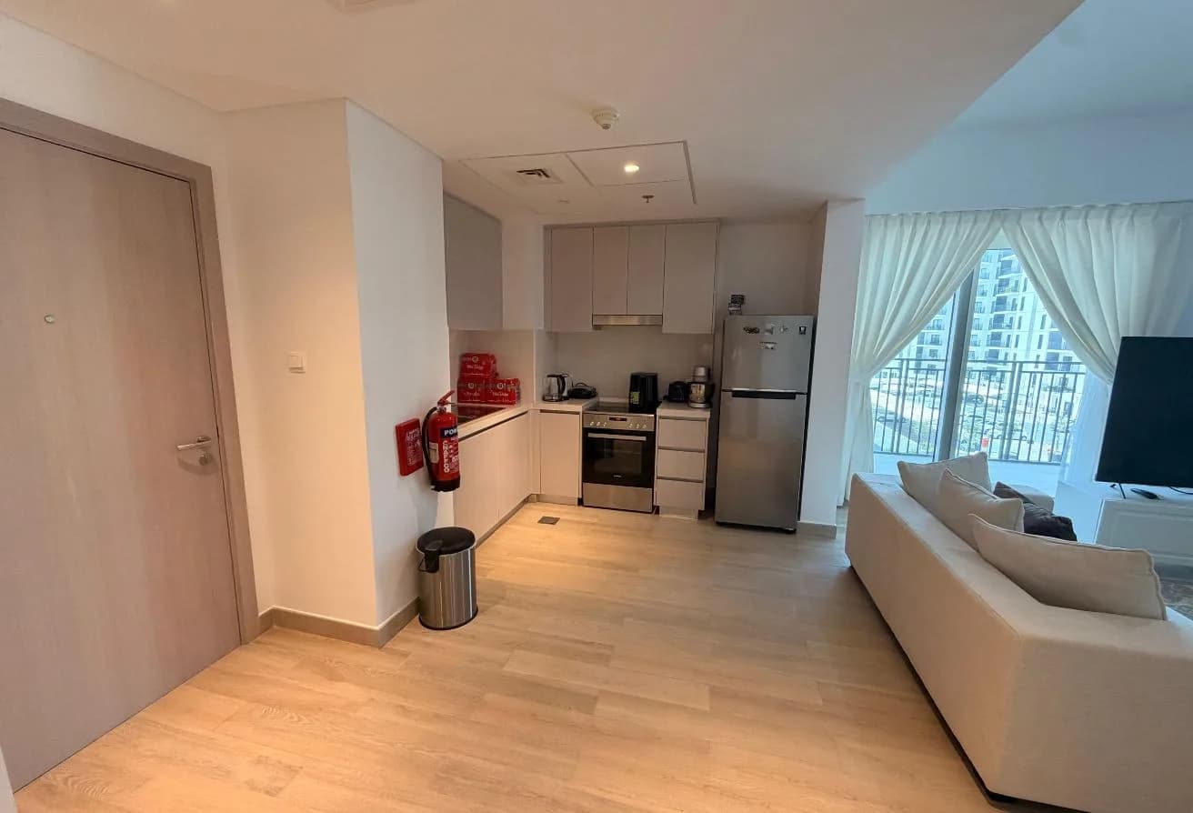 Fully Furnished | Canal View | Corner Unit