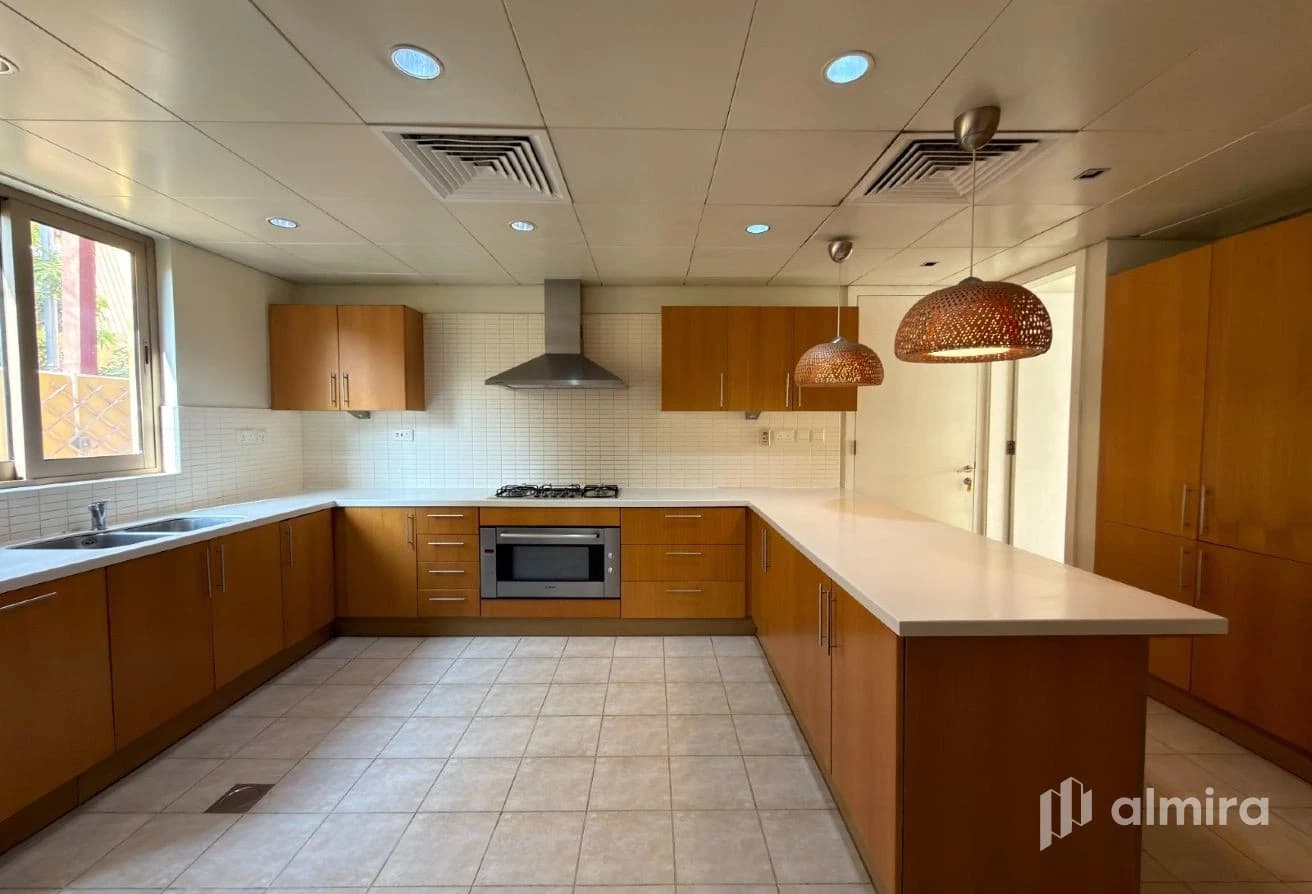 Private Pool | Family Home | Furnished