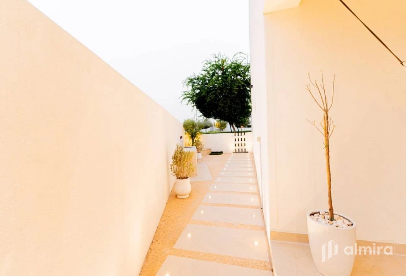 Corner Unit | Hot Deal | Ready To Move In