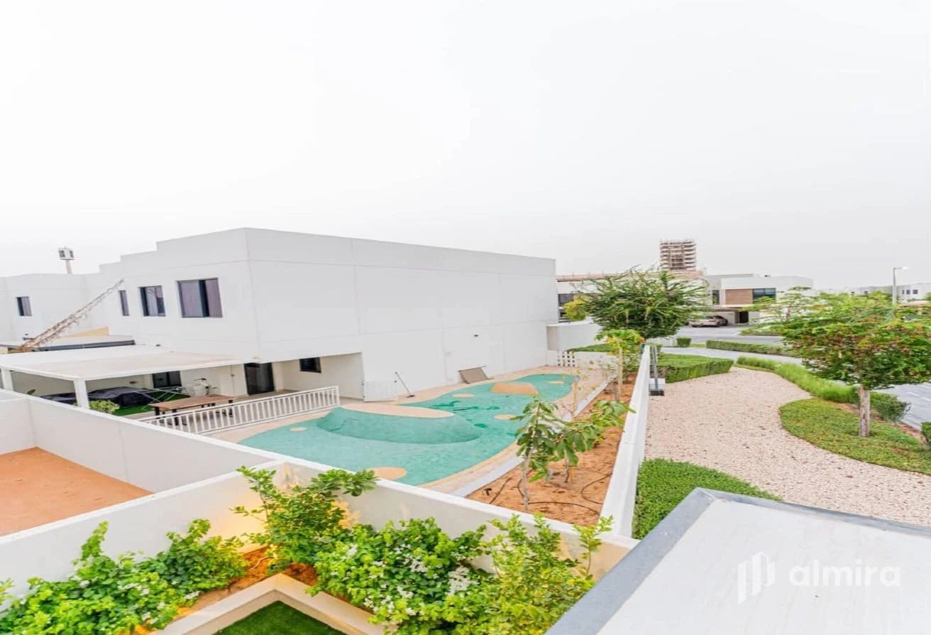 Corner Unit | Hot Deal | Ready To Move In