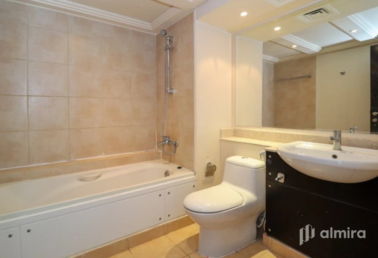 Single Row | 2BR Duplex | Pristine Condition