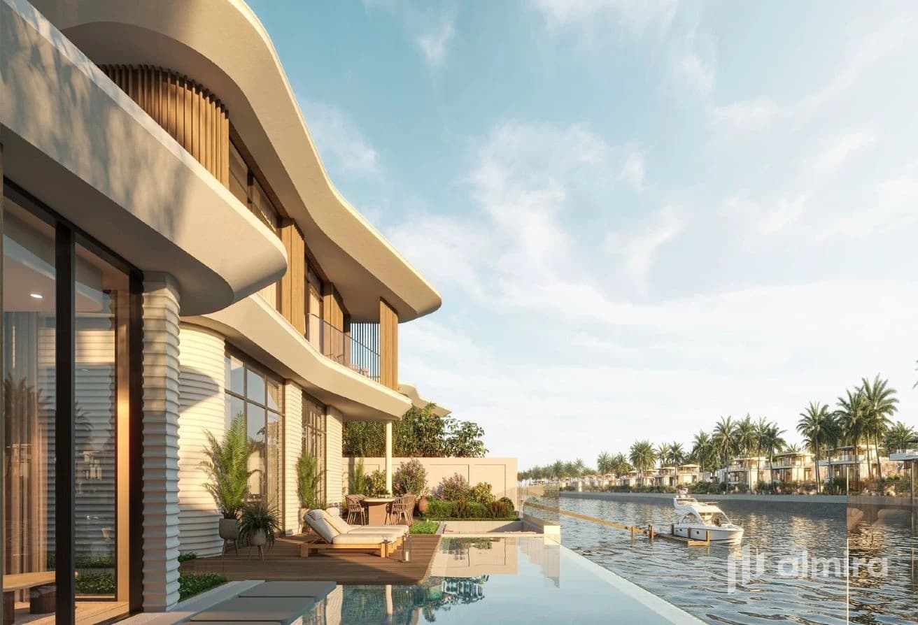 Direct on Canal | Private Dock for the Boat