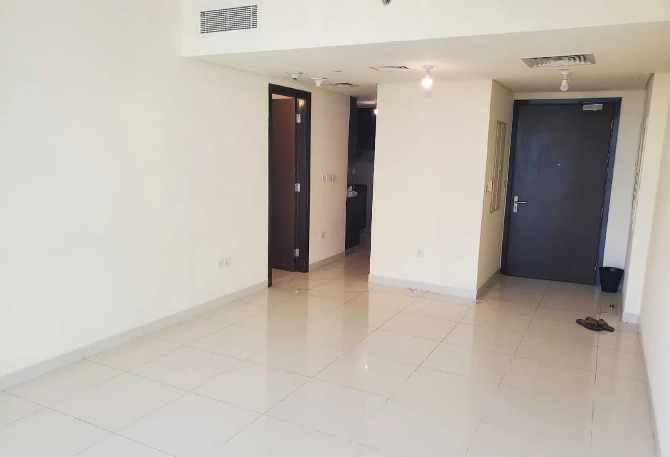 Canal View | High Floor | Spacious Layout