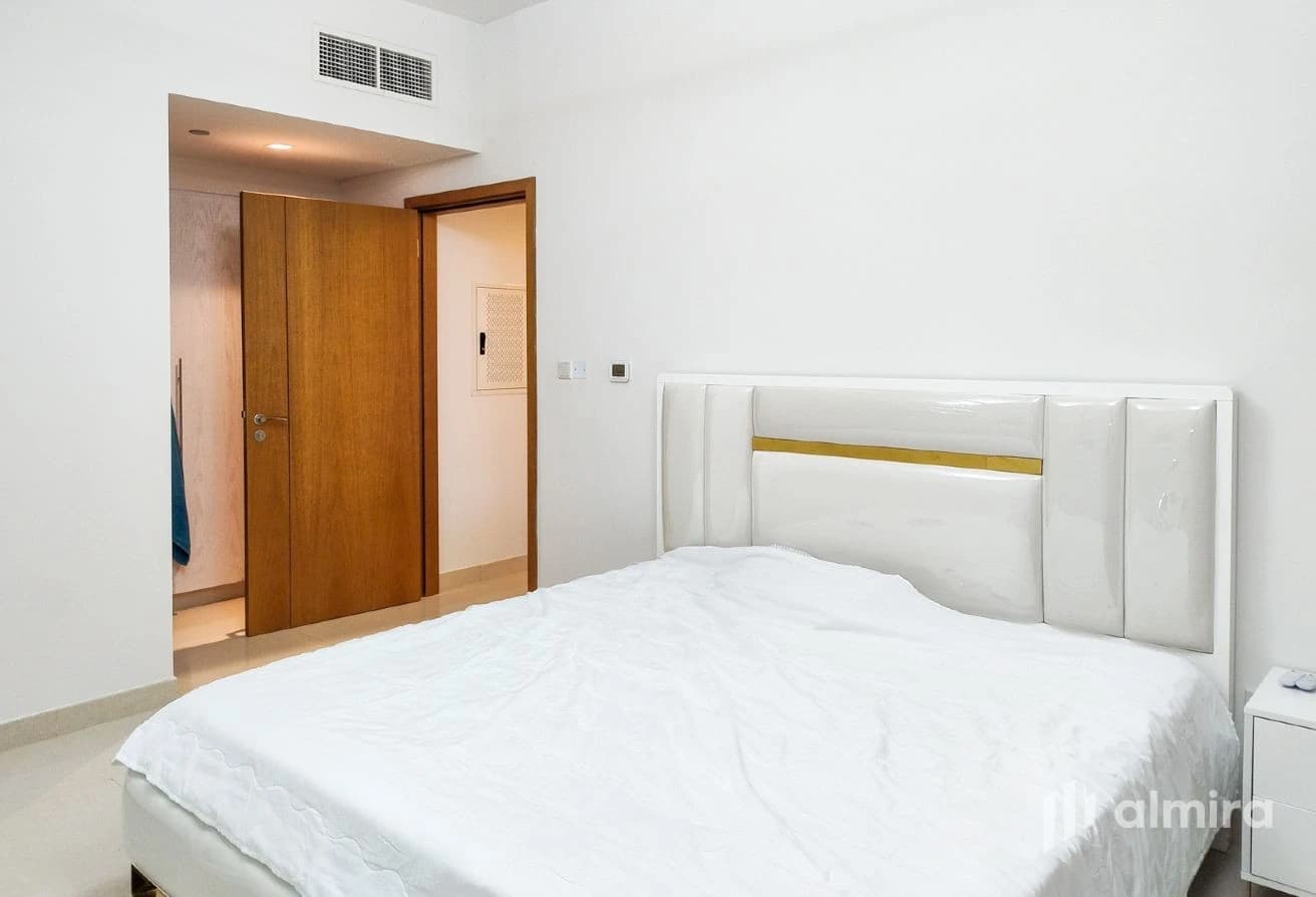 Vacant | Semi-Furnished | Pristine Condition