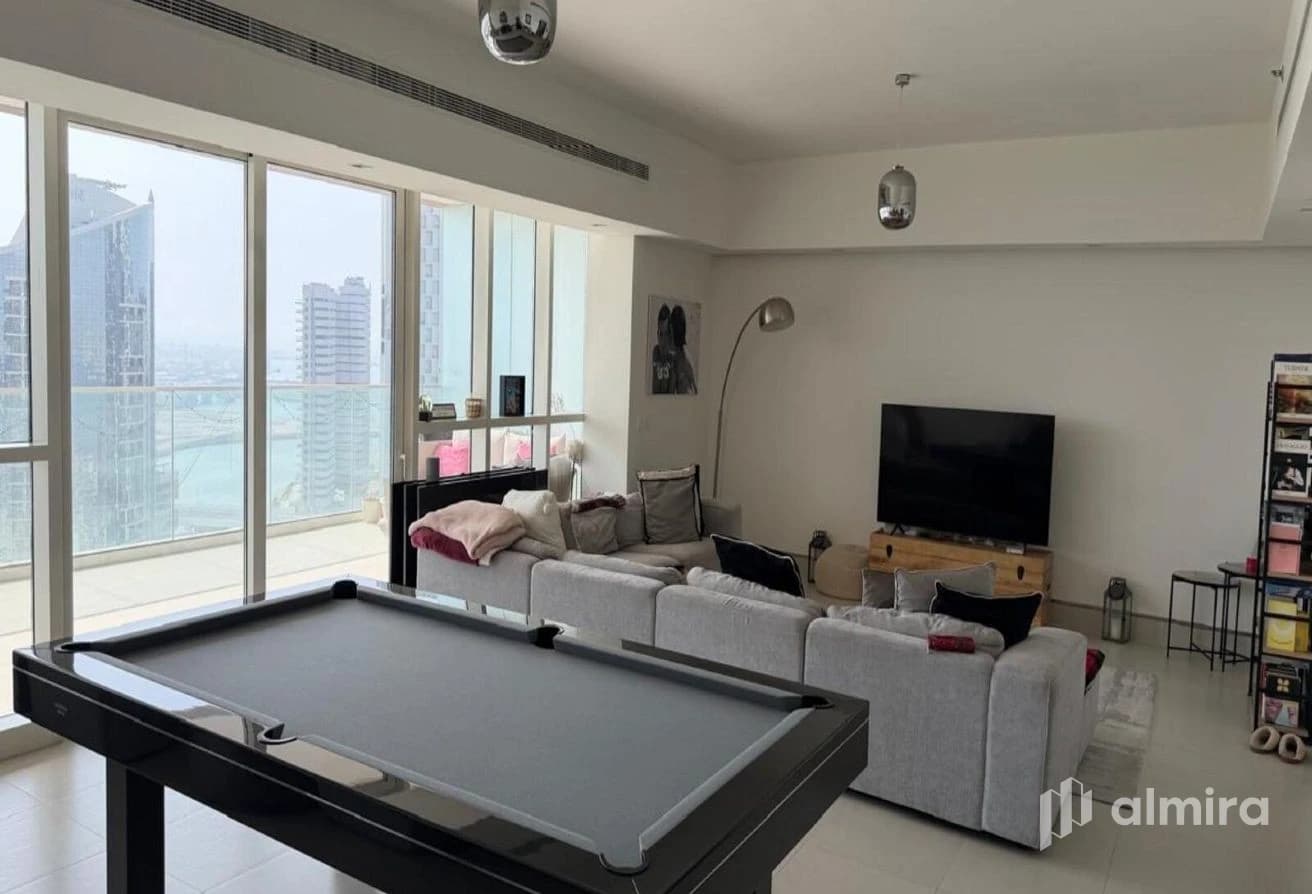 3BR+Maids | Corner Unit | Very Spacious Layout