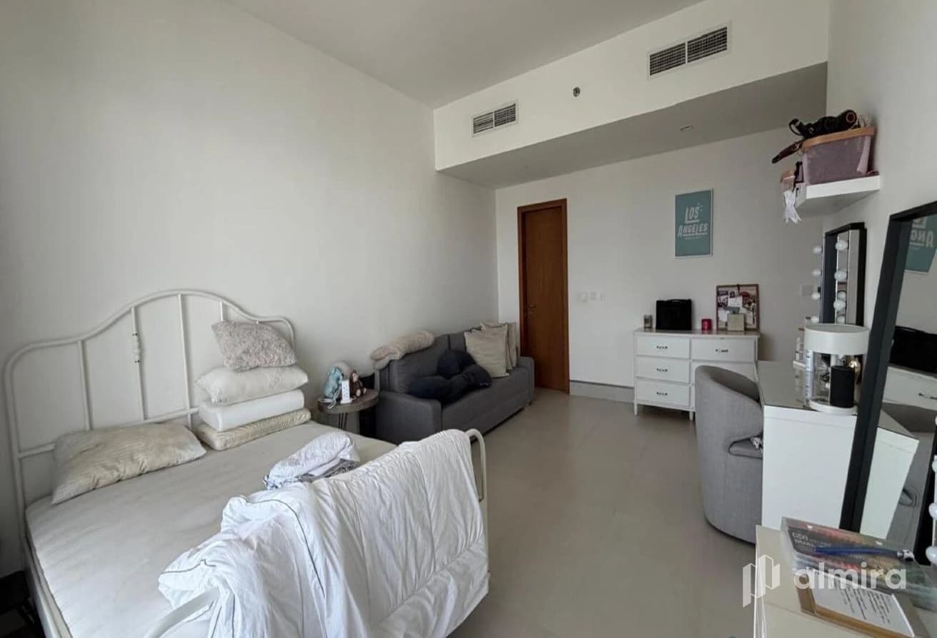 3BR+Maids | Corner Unit | Very Spacious Layout