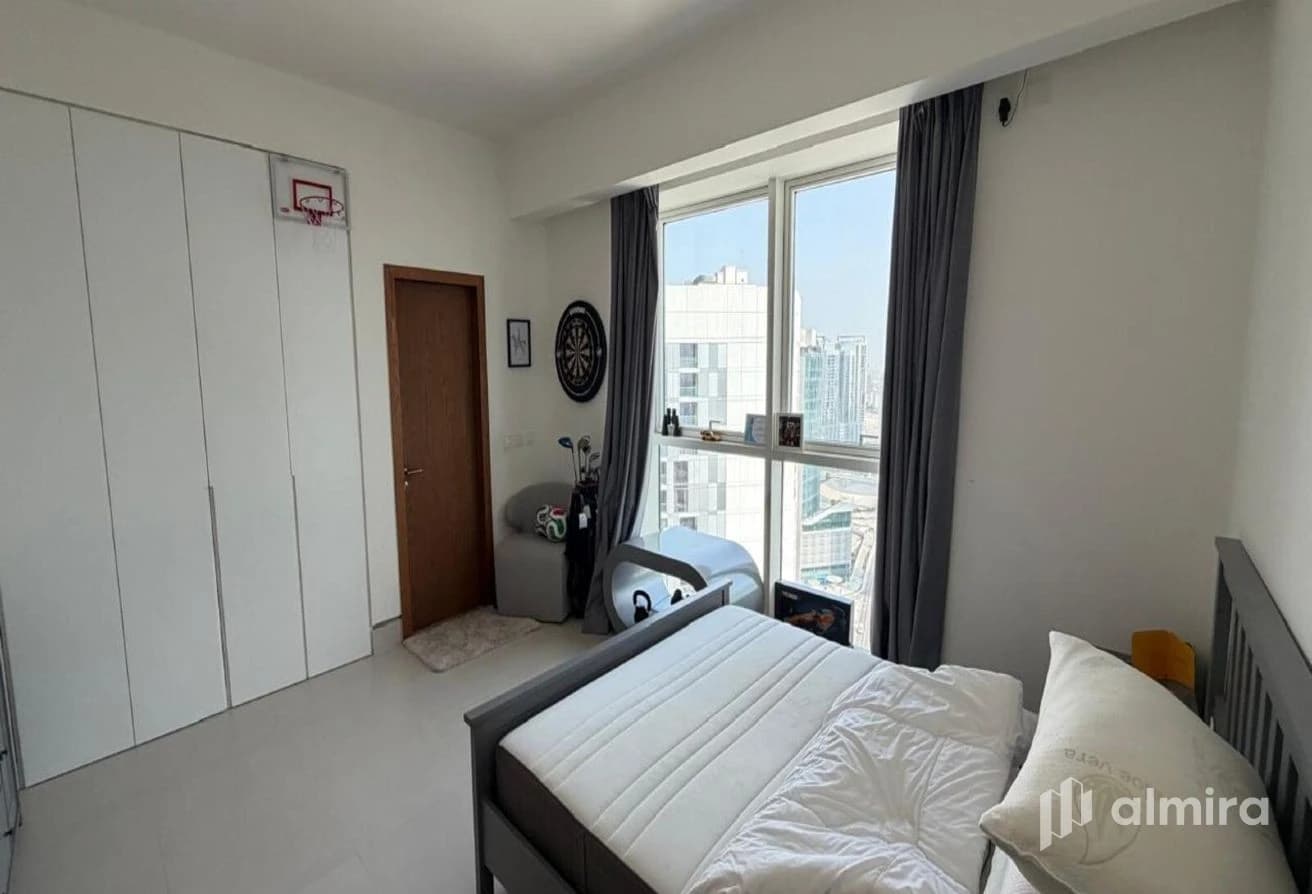 3BR+Maids | Corner Unit | Very Spacious Layout