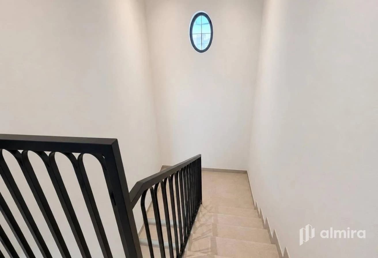 First User | Next To Corner | Bloom Toledo