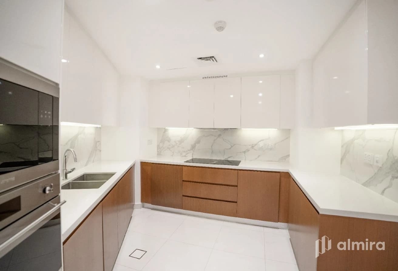 Sea Facing | 2BR+Maid | Huge Balcony