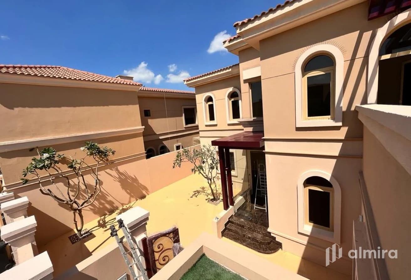 Private Pool | 2 Kitchens | Upcoming Unit | Garden
