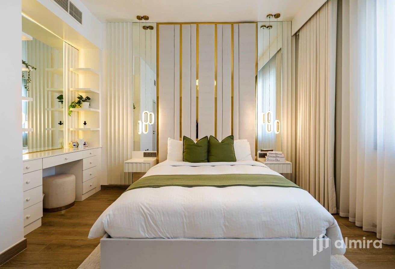 Single Row | Fully Furnished | Private Pool