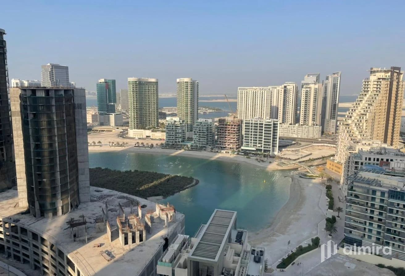 High Floor | Vacant | Prime Location
