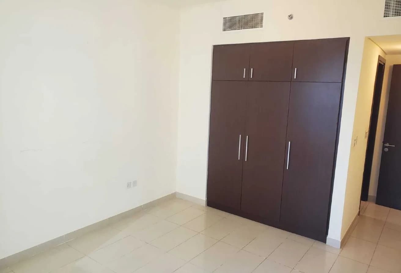 Canal View | High Floor | Spacious Layout