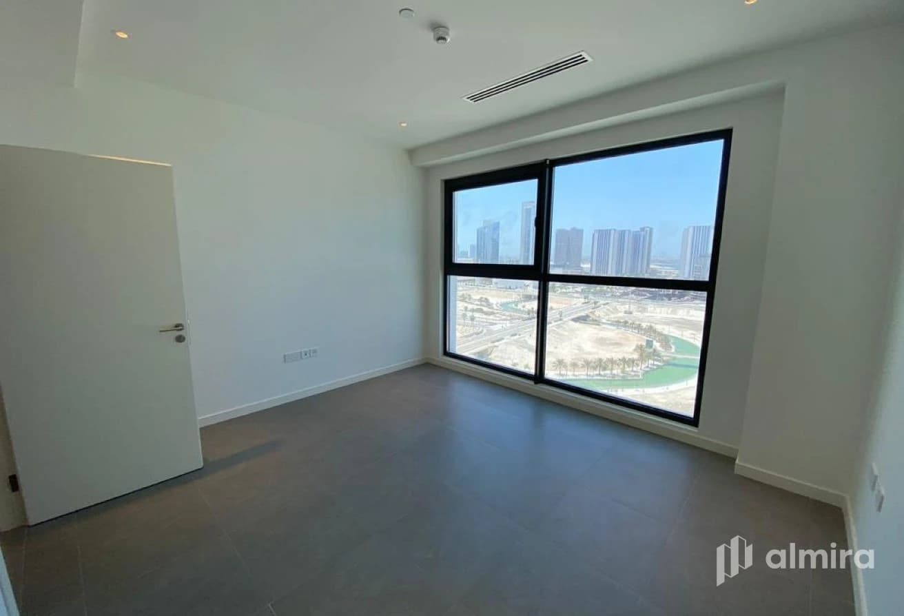Spacious 2BR+Maid | Vacant | High Floor