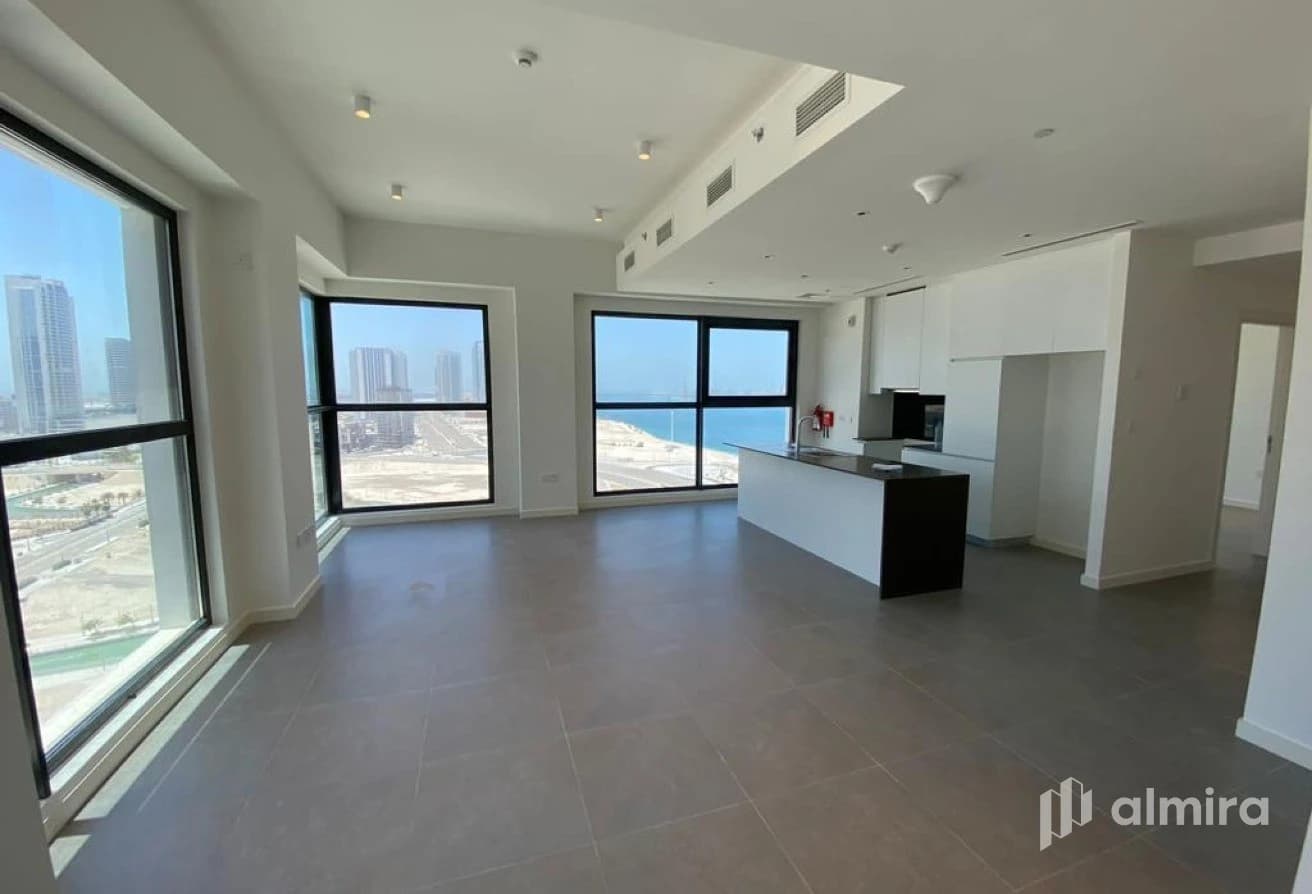 Spacious 2BR+Maid | Vacant | High Floor