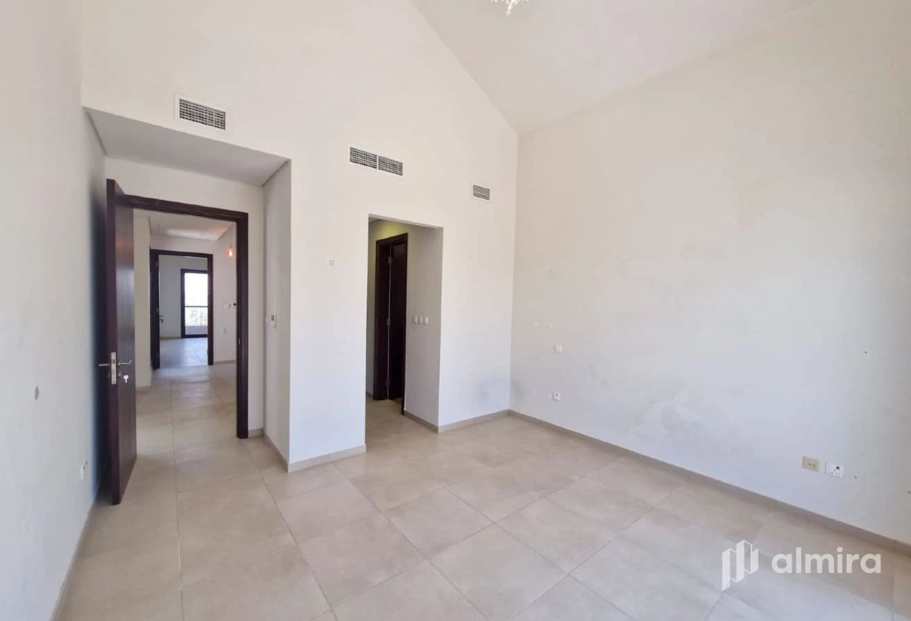 Negotiable | Ready To Move In | Beach Access