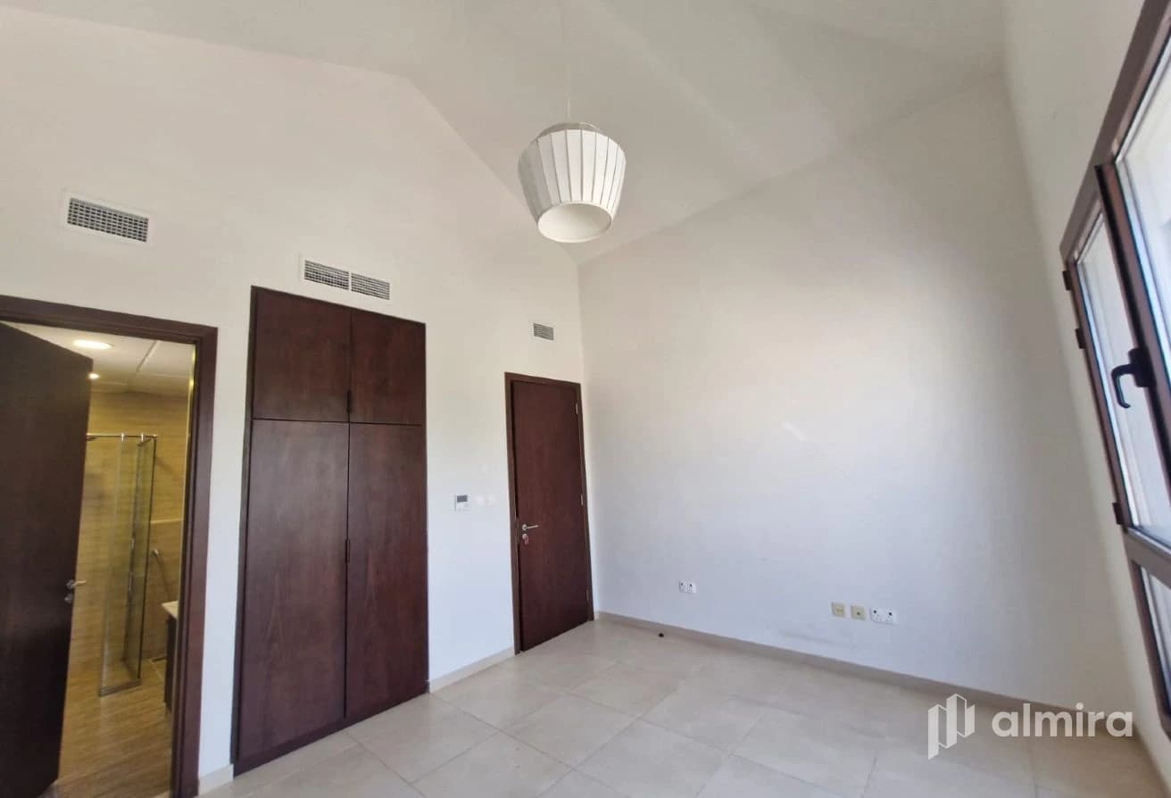 Negotiable | Ready To Move In | Beach Access