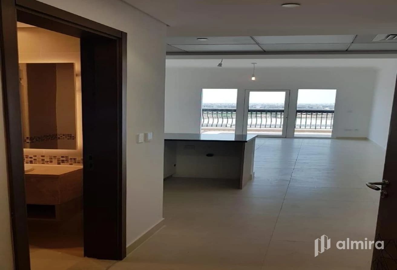 Up to 3 Payments | Upcoming | Modern Layout