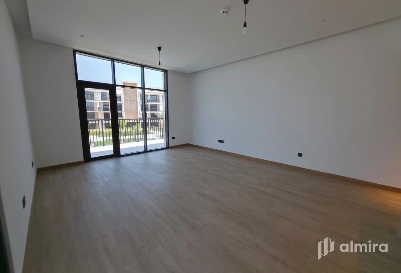 Corner 2BR+M | Exclusive Unit | Rented
