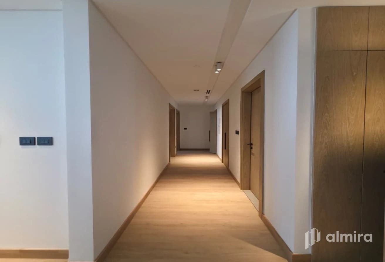 Corner 2BR+M | Exclusive Unit | Rented