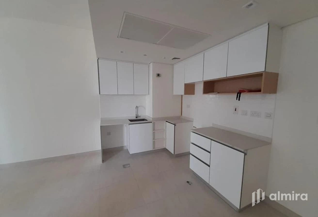 Move in Ready | With Balcony | Up to 2 Payments