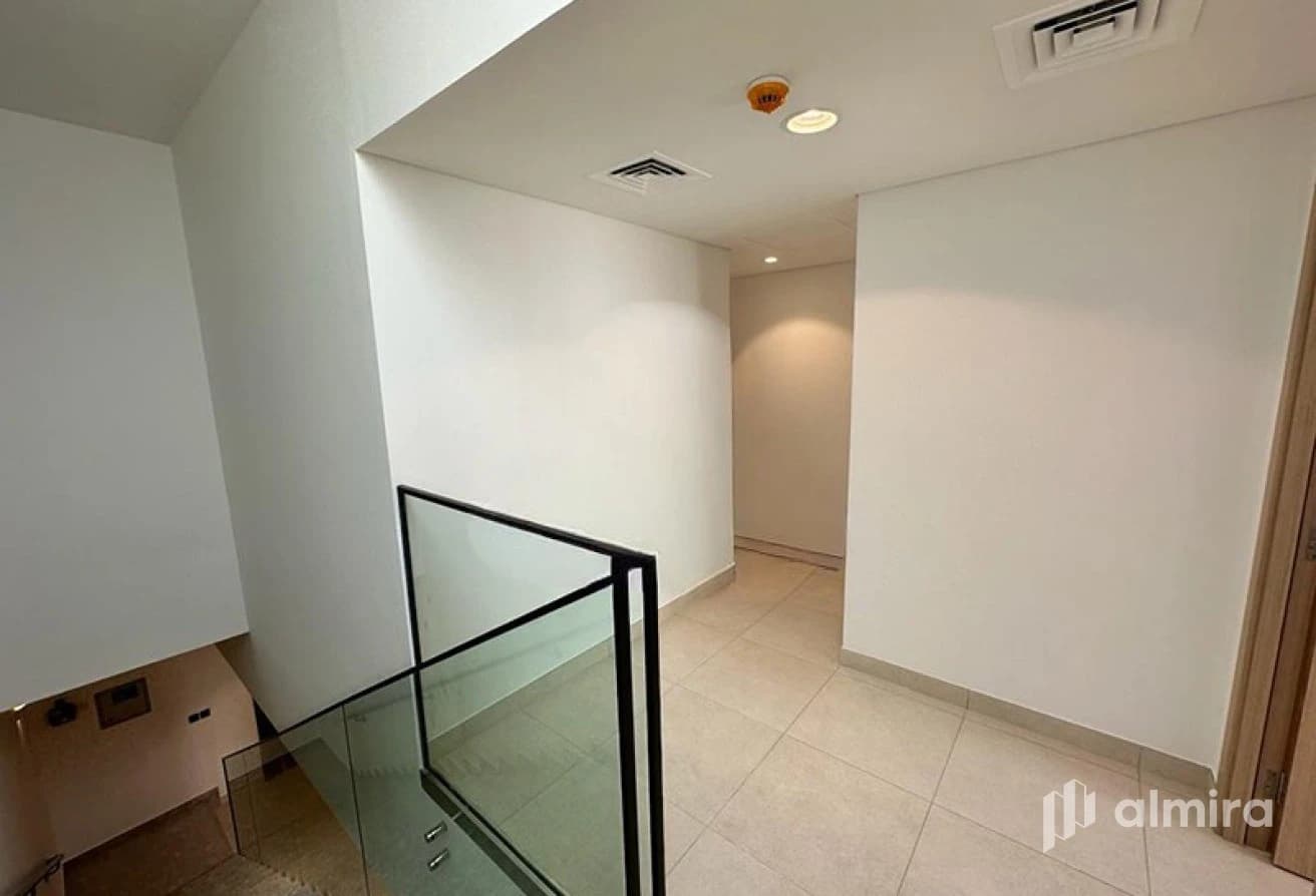 Single Row | Ideal Investment | Modern Layout