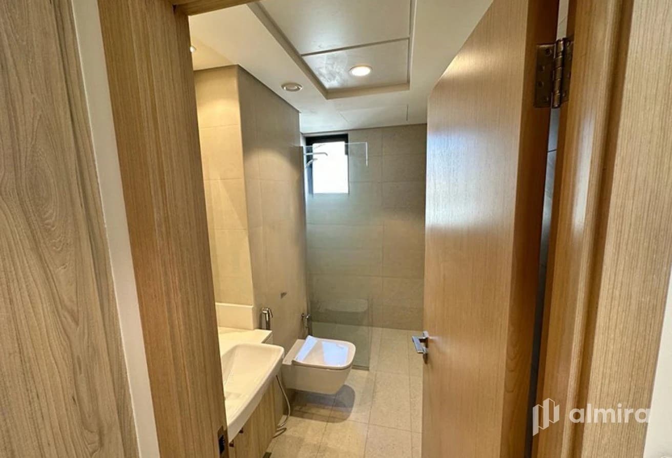 Single Row | Ideal Investment | Modern Layout