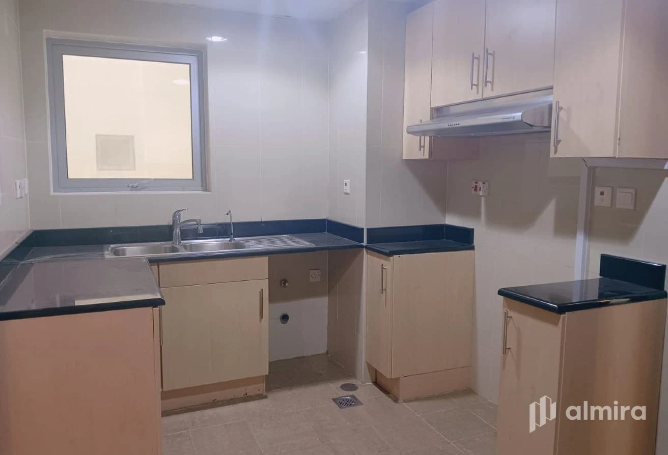 Sea View | High Floor | 2BR+Study+Maid