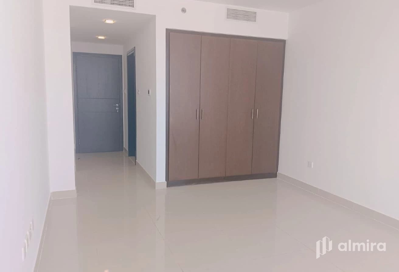 Sea View | High Floor | 2BR+Study+Maid