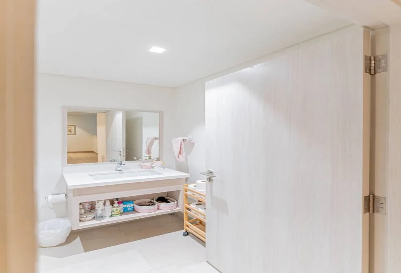 Corner Unit | Hot Deal | Ready To Move In