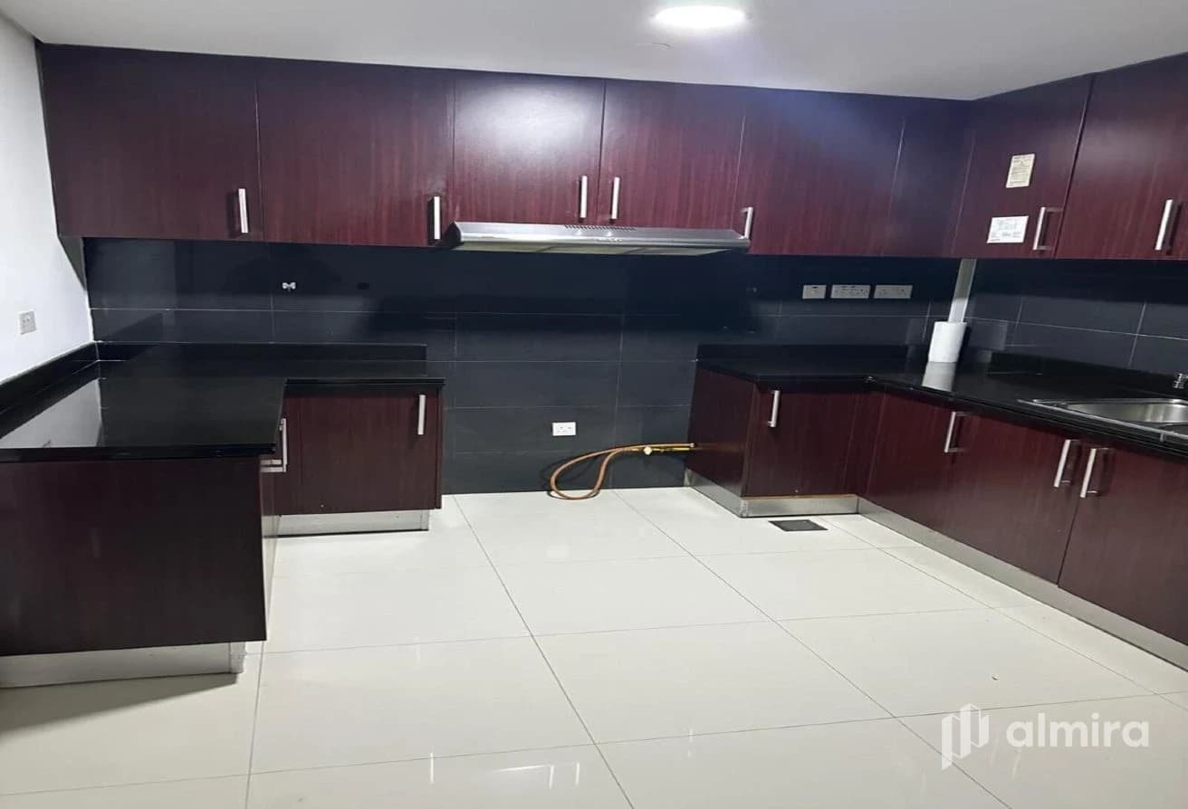Move in Ready | High Floor | Sea View