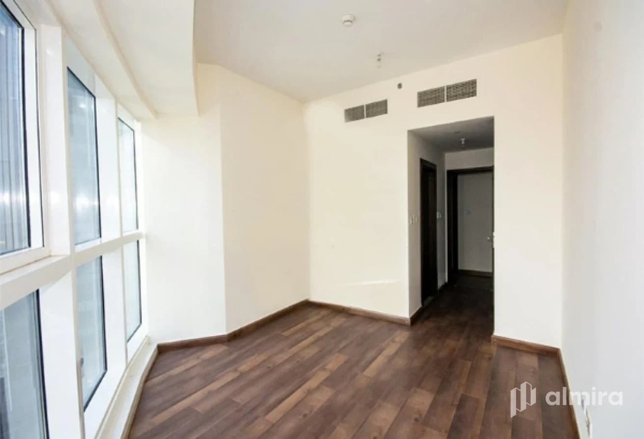 Corner | Sea View | High Floor | Rented