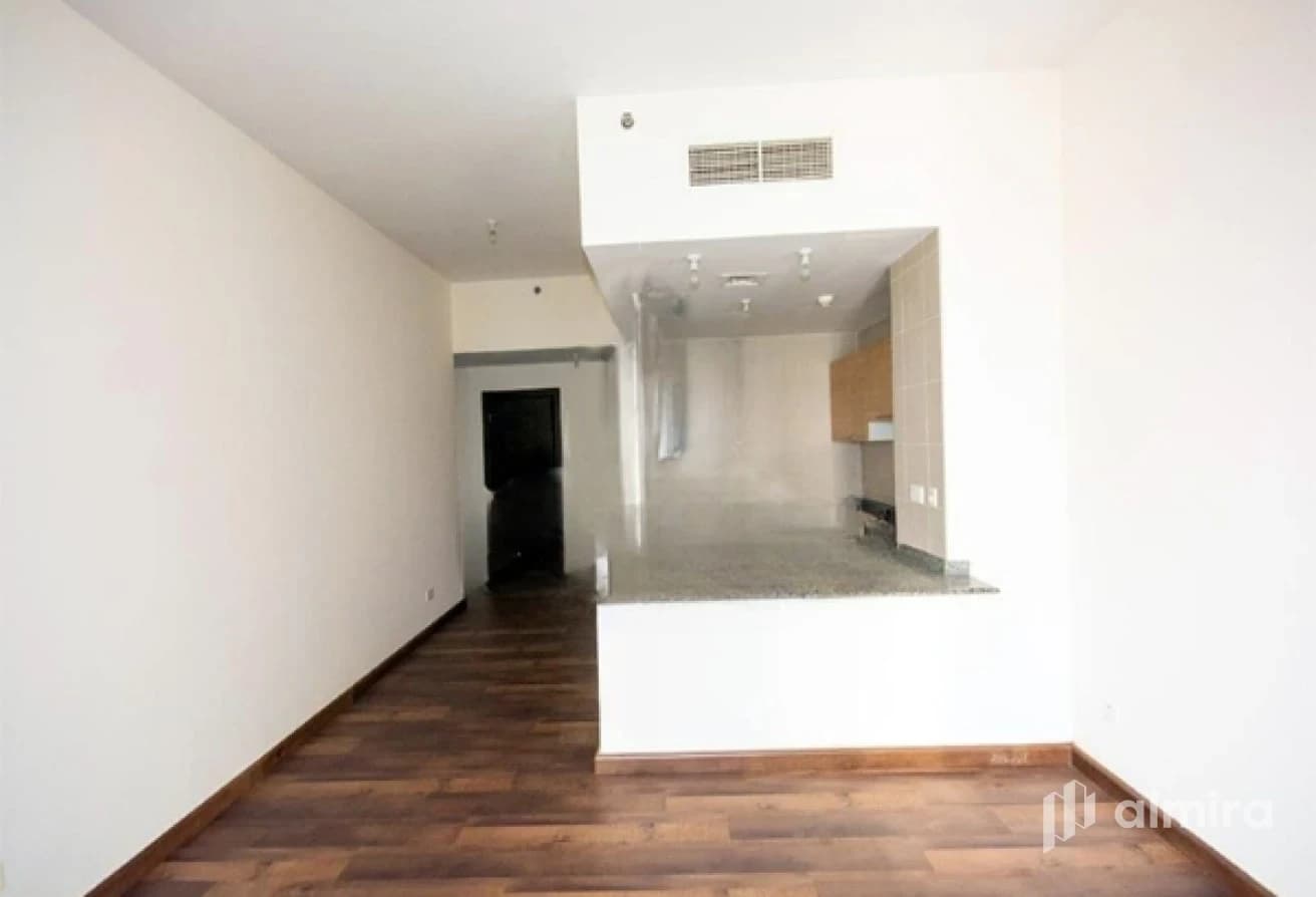 Corner | Sea View | High Floor | Rented