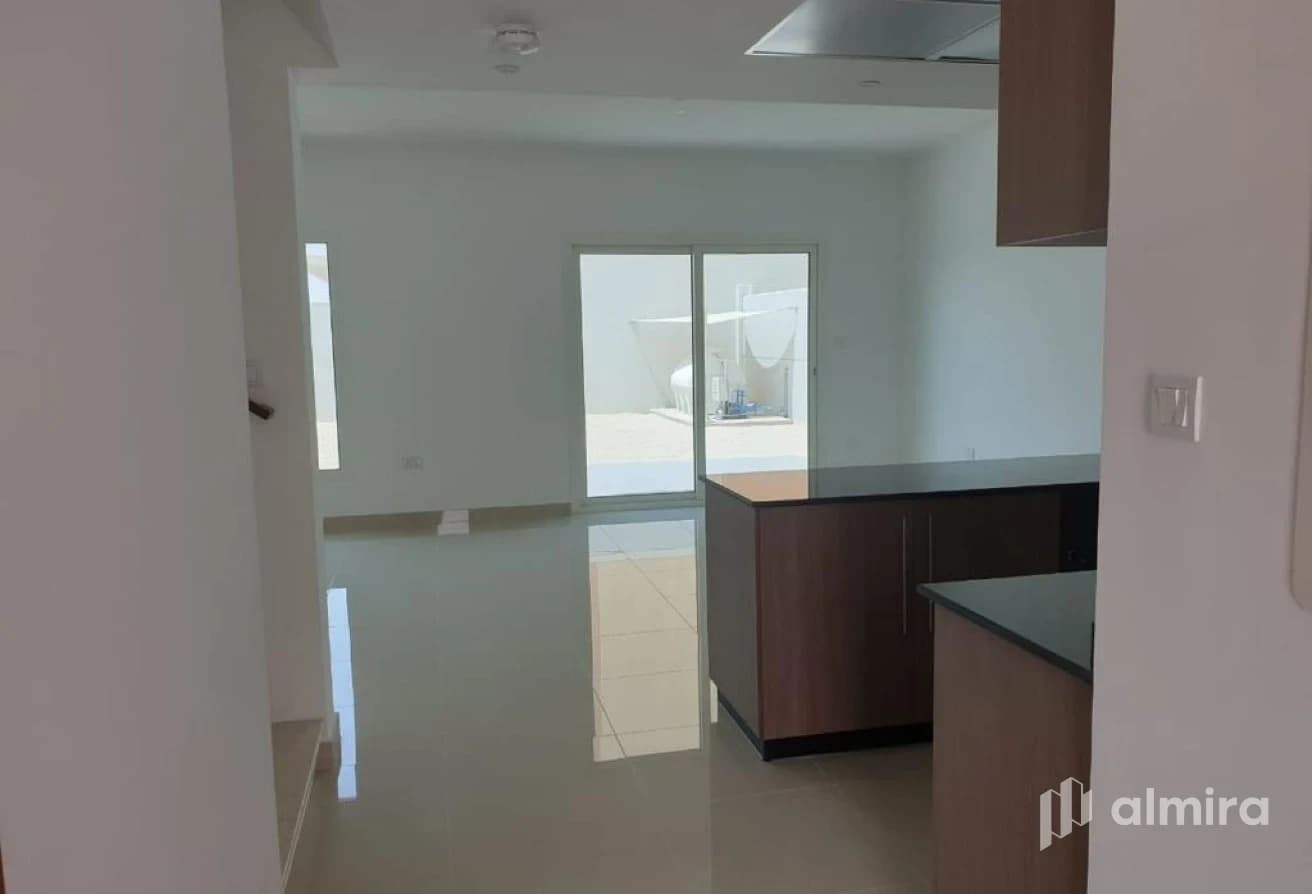 Spacious 3BR+Maid's | Good Condition | Family Home
