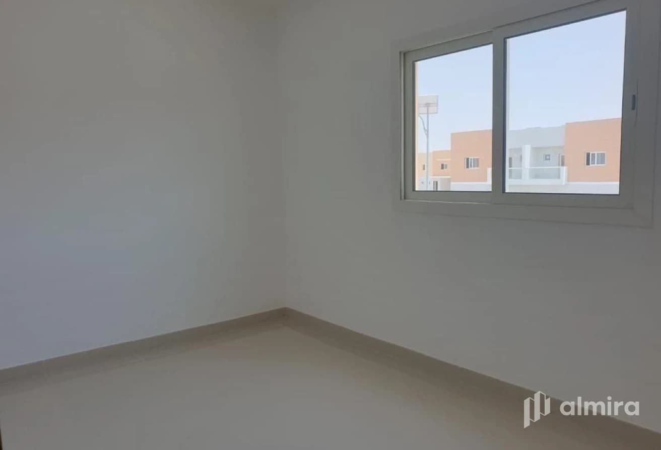 Spacious 3BR+Maid's | Good Condition | Family Home