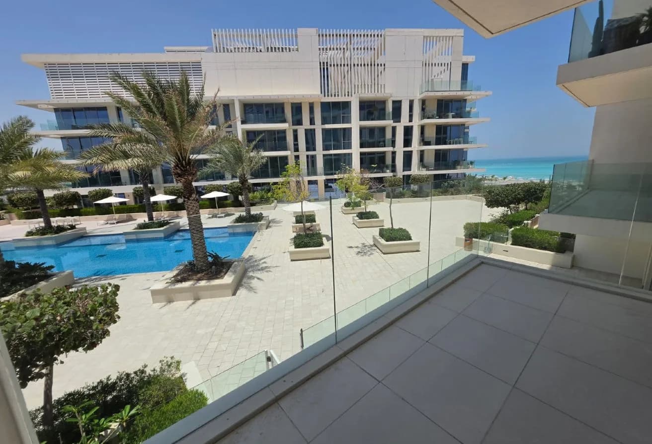 Sea View | Move in Ready | Prime Location