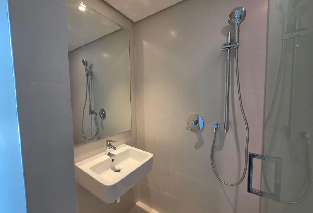 Sea View | Move in Ready | Prime Location